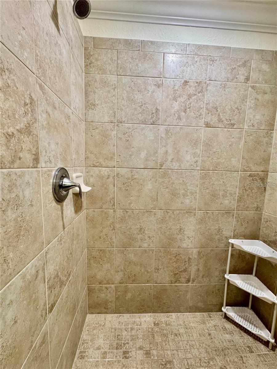 16706 VARDON TER #104, BRADENTON, FL — photo 27