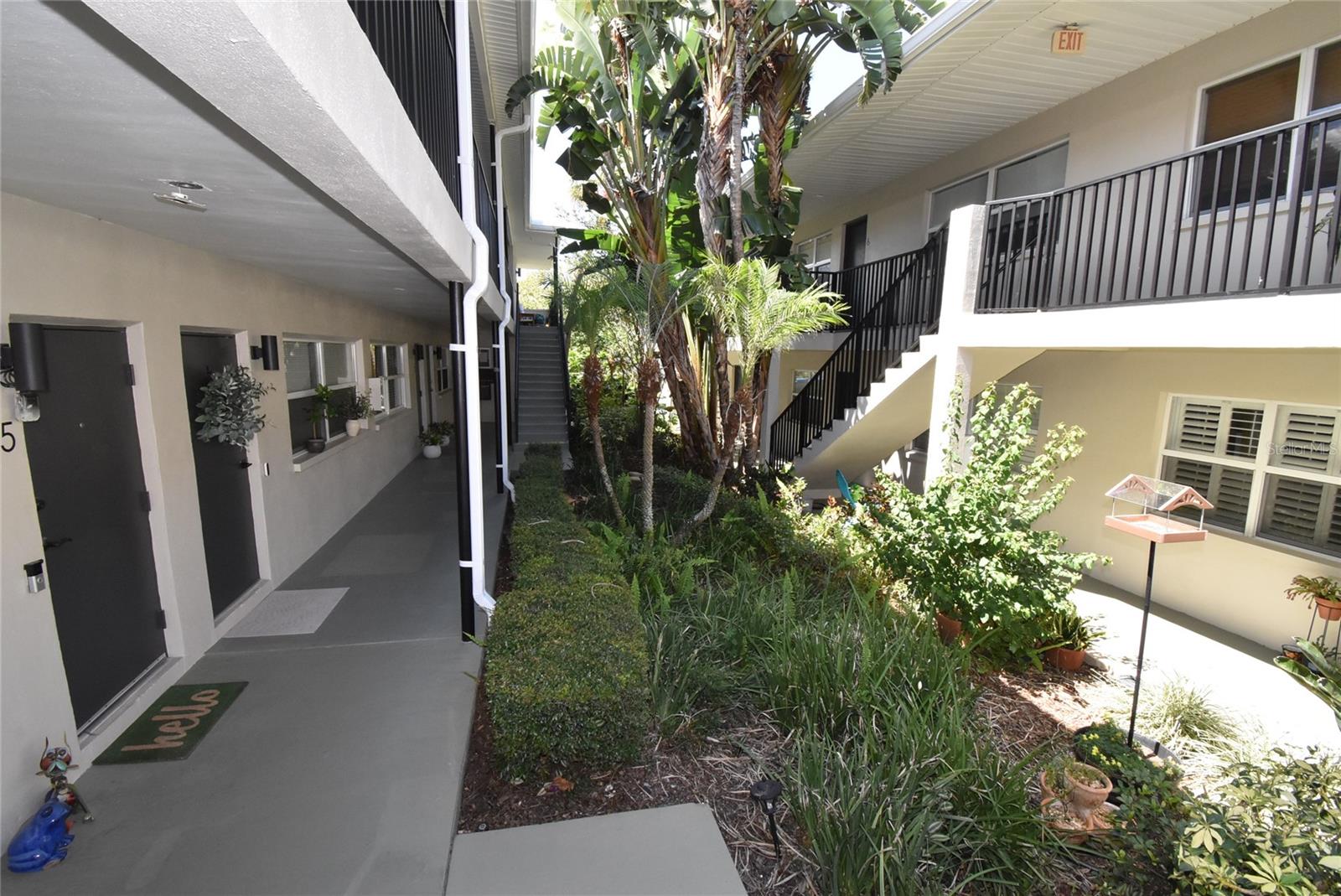 220 6TH AVE N #11, ST PETERSBURG, FL — photo 3