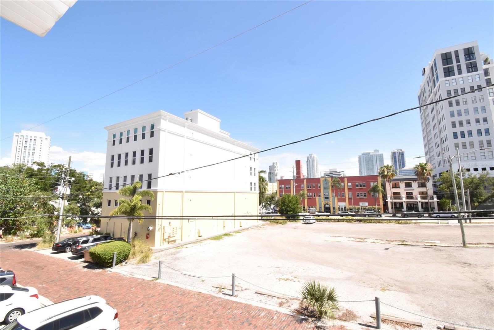 220 6TH AVE N #11, ST PETERSBURG, FL — photo 4