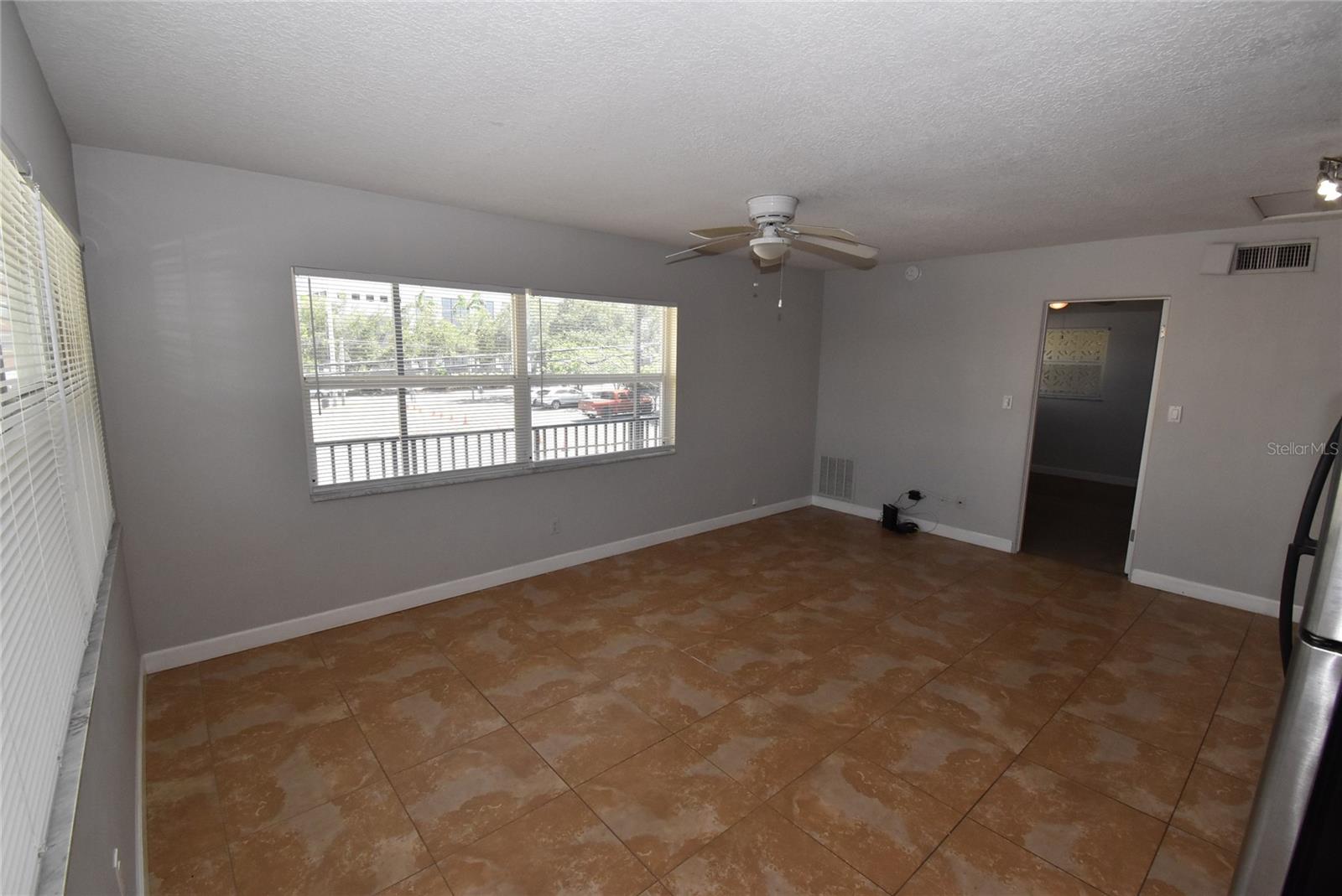 220 6TH AVE N #11, ST PETERSBURG, FL — photo 13