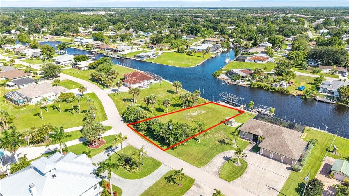 13425 MARQUETTE BLVD, FORT MYERS, FL — photo 3