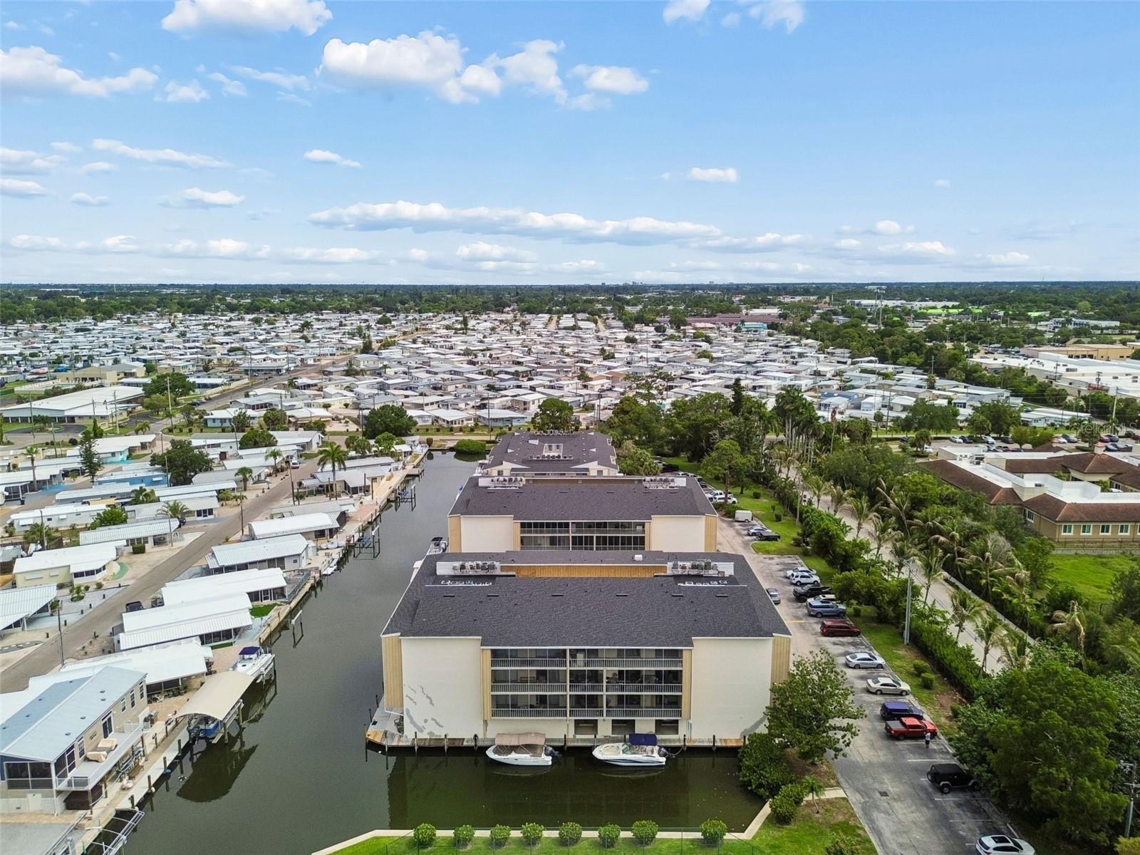 1714 69TH AVE W #C401, BRADENTON, FL — photo 42