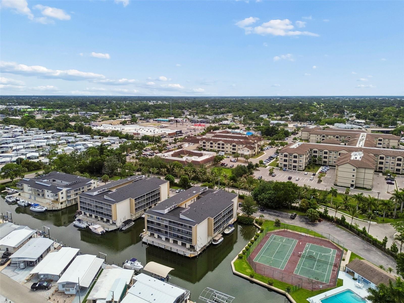 1714 69TH AVE W #C401, BRADENTON, FL — photo 47