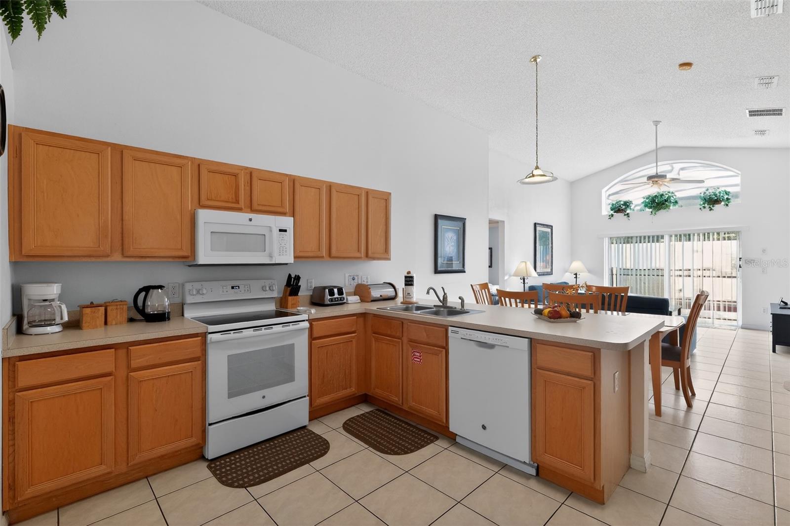 1255 SEASONS BLVD, KISSIMMEE, FL — photo 6