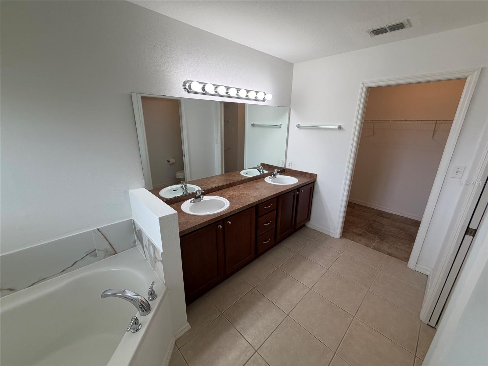 110 OLIVE TREE CIR #110, ALTAMONTE SPRINGS, FL — photo 14