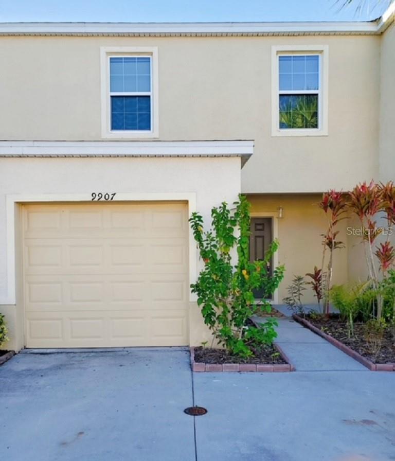 9907 HOUND CHASE DR, GIBSONTON, FL