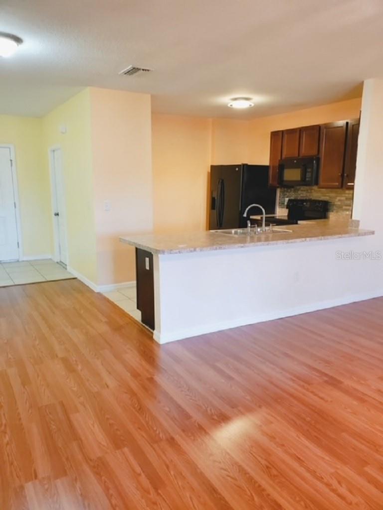 9907 HOUND CHASE DR, GIBSONTON, FL — photo 4