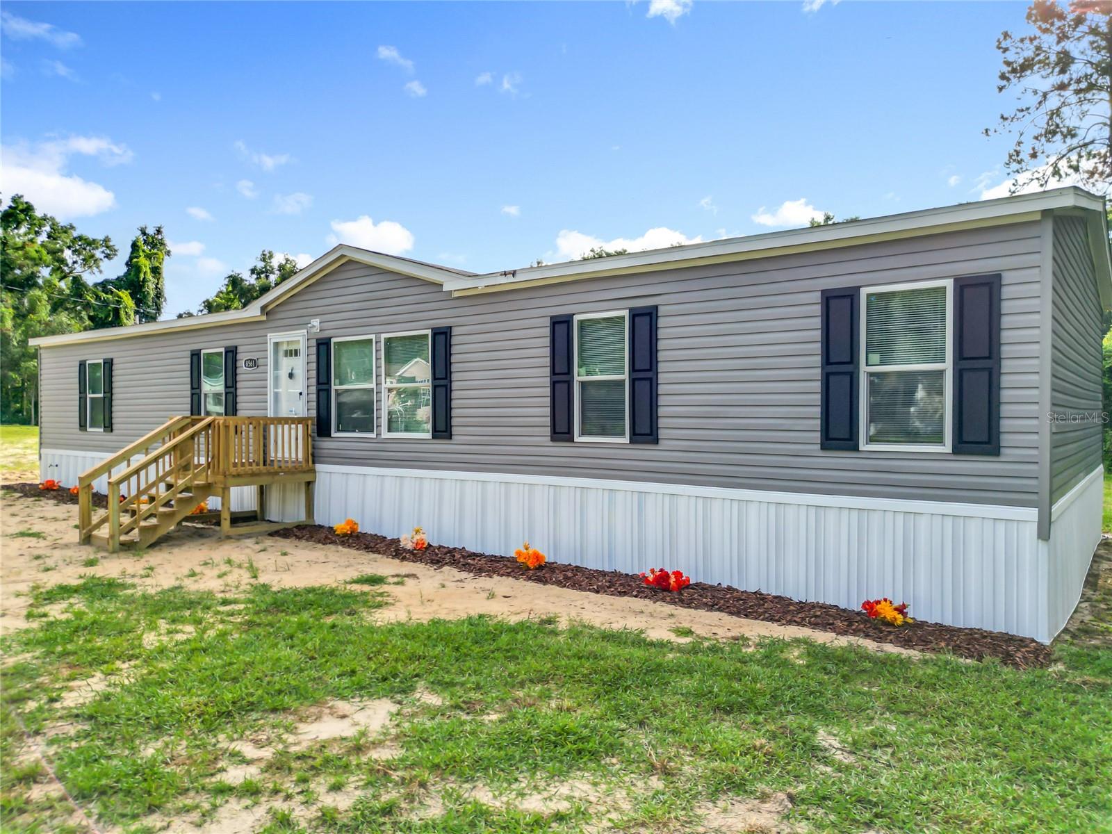8561 NW 13TH CT, OCALA, FL — photo 3