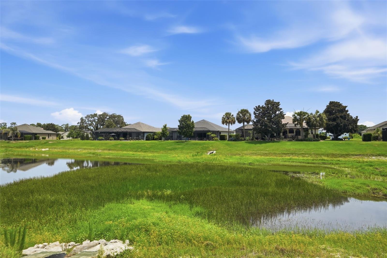 8987 MISSISSIPPI RUN, WEEKI WACHEE, FL — photo 48