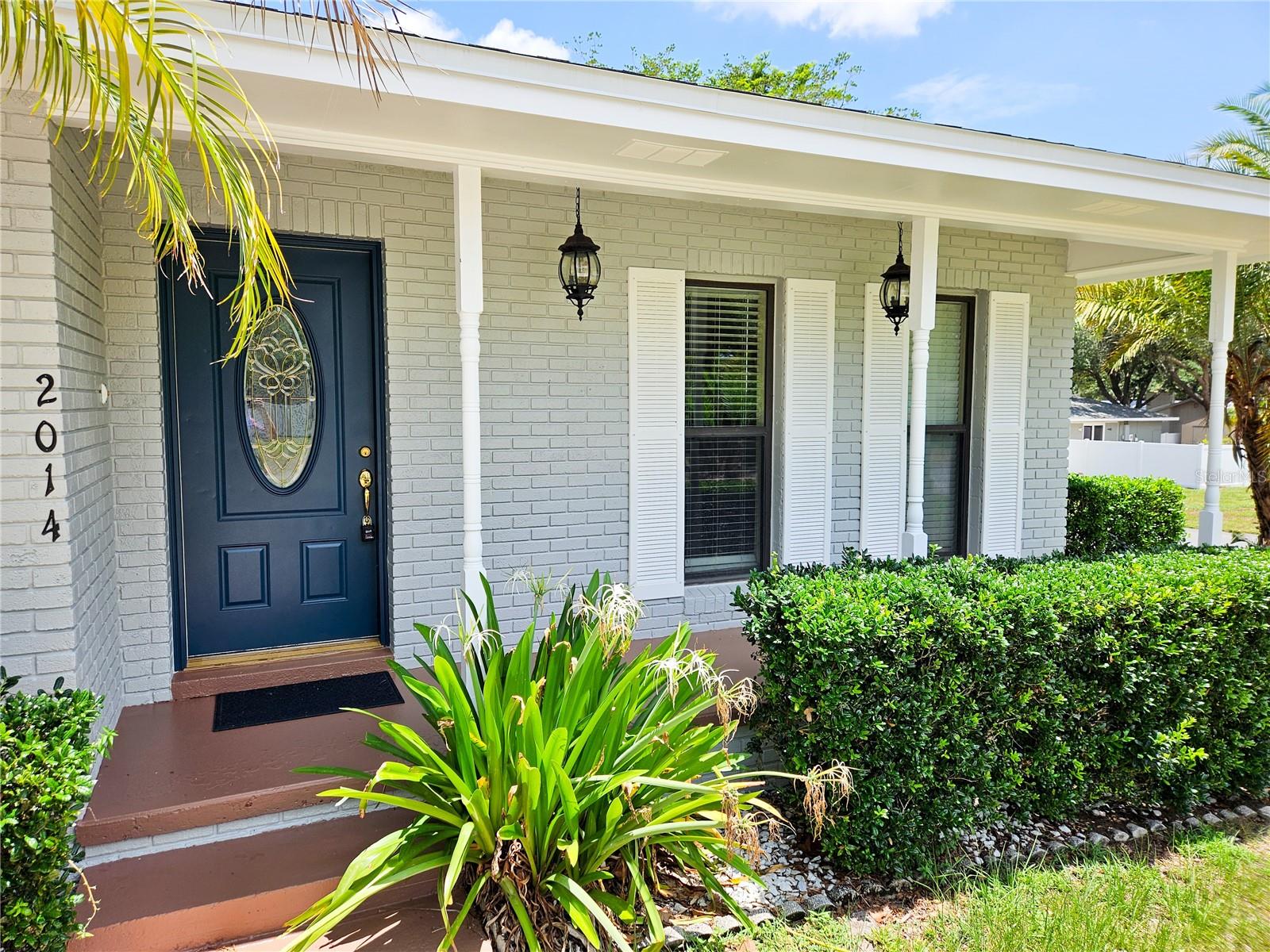 2014 CHARNES DR, LAKELAND, FL — photo 2