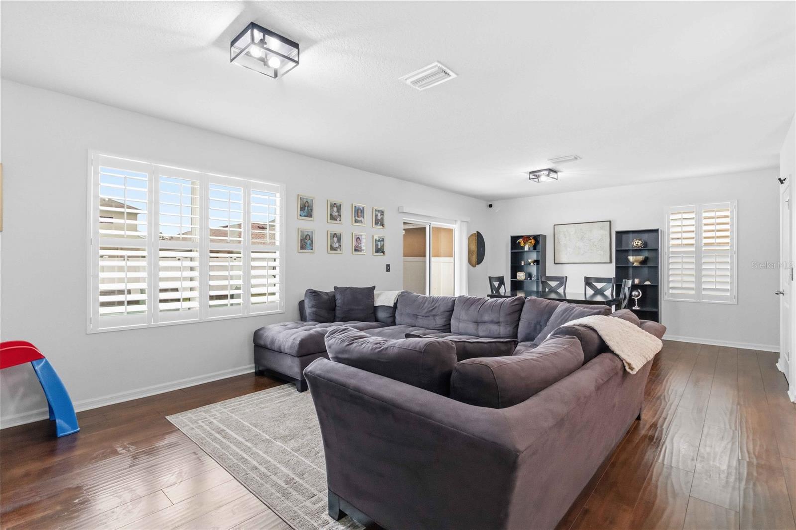 10230 GEESE TRAIL CIR, SUN CITY CENTER, FL — photo 4