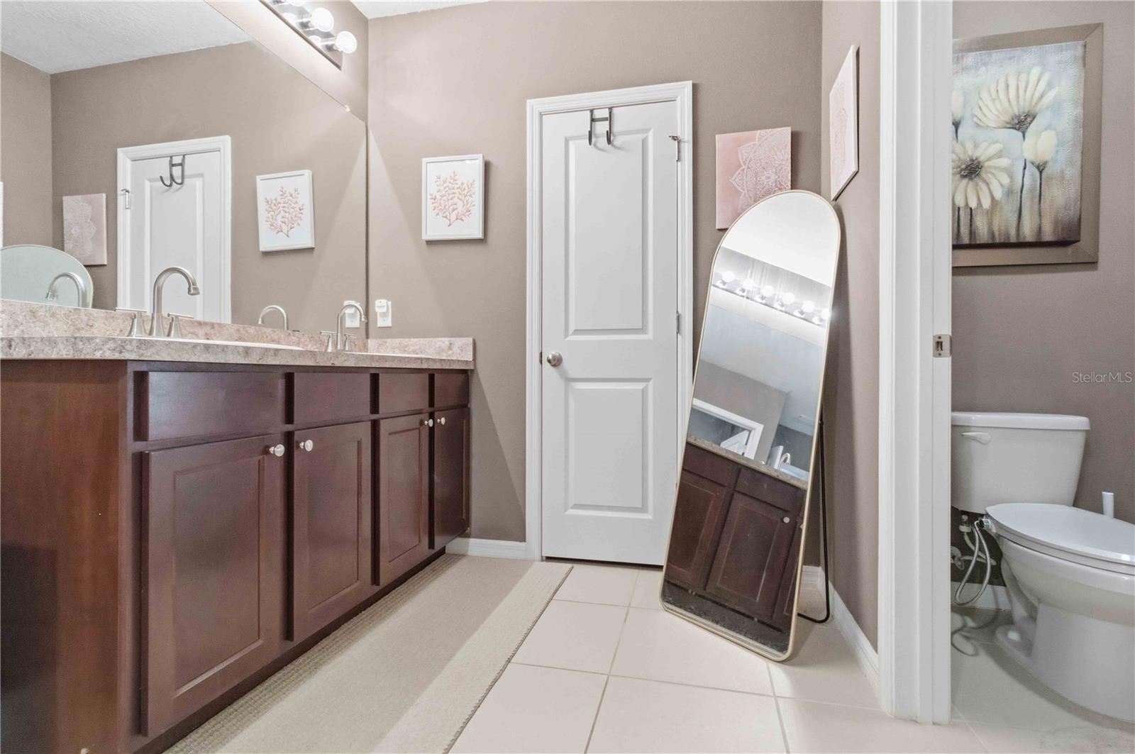 10230 GEESE TRAIL CIR, SUN CITY CENTER, FL — photo 22