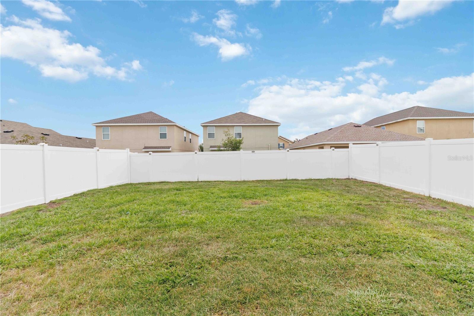 10230 GEESE TRAIL CIR, SUN CITY CENTER, FL — photo 28