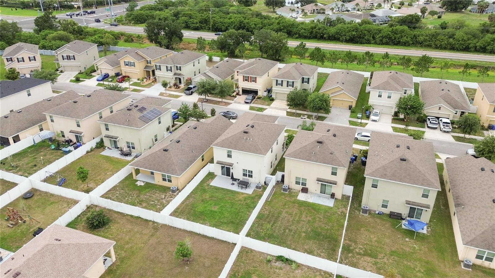 10230 GEESE TRAIL CIR, SUN CITY CENTER, FL — photo 32