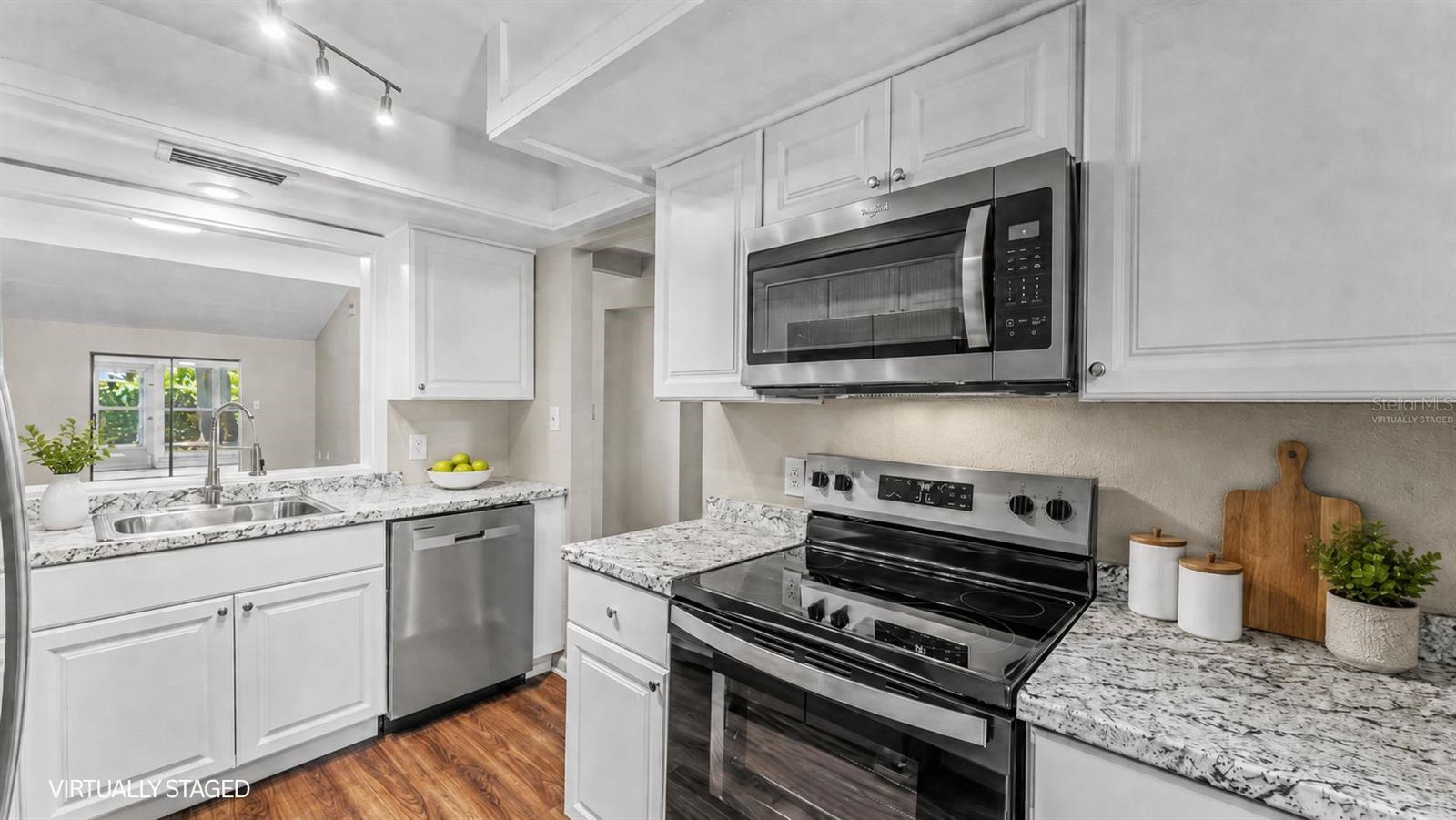 2025 SYLVESTER RD #C1, LAKELAND, FL — photo 2