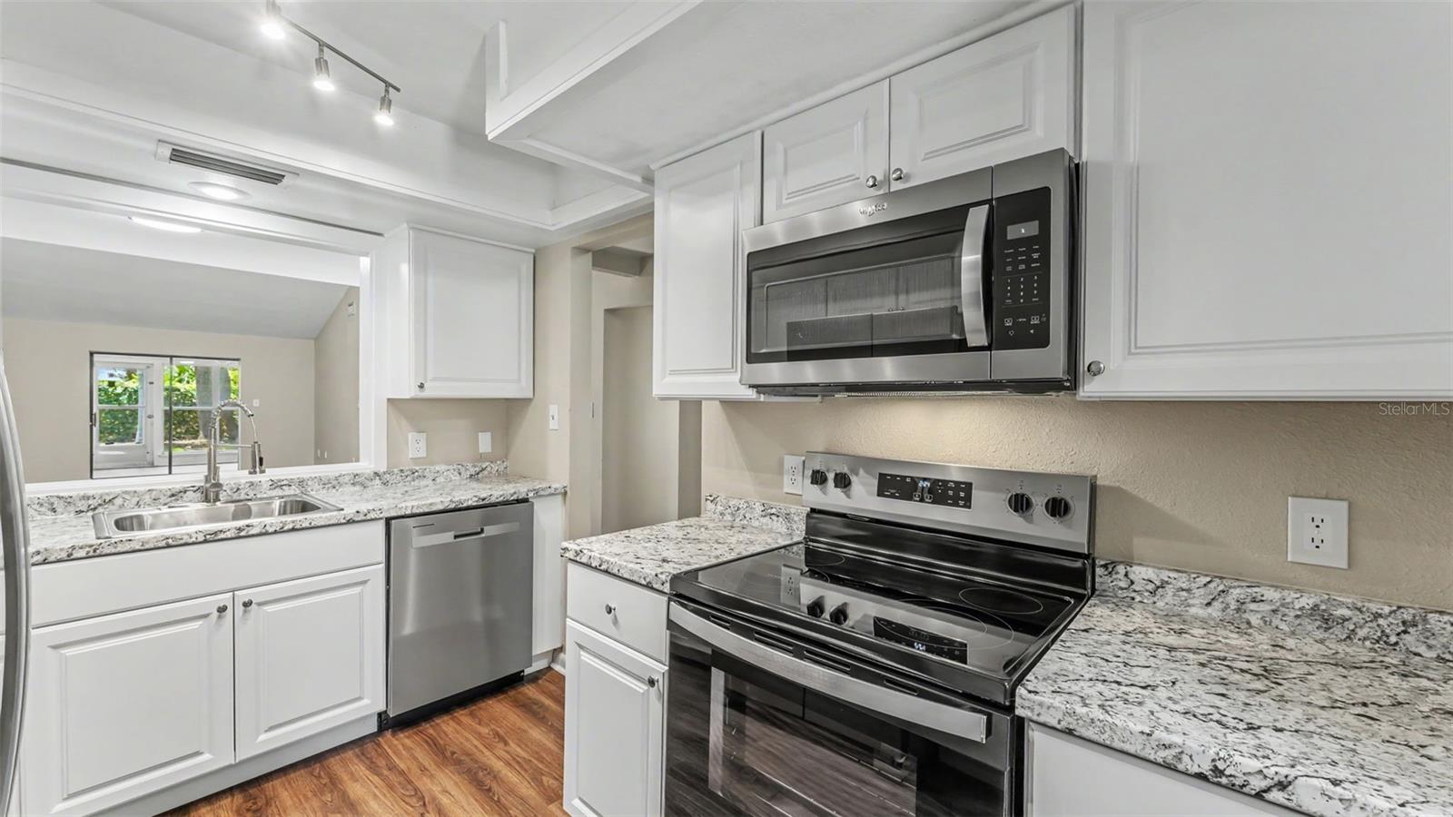 2025 SYLVESTER RD #C1, LAKELAND, FL — photo 9