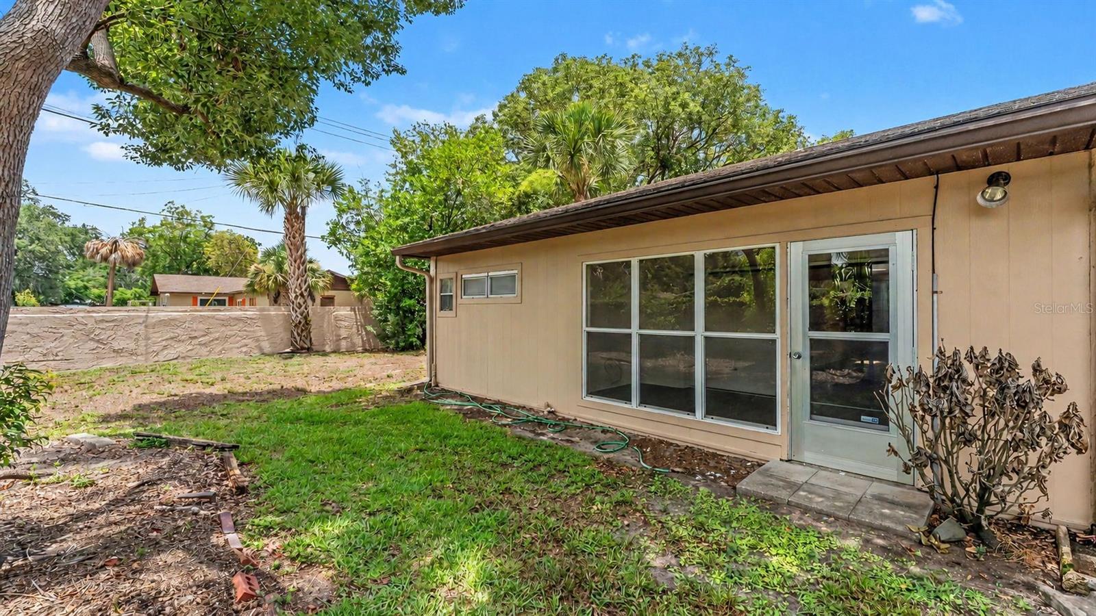 2025 SYLVESTER RD #C1, LAKELAND, FL — photo 39