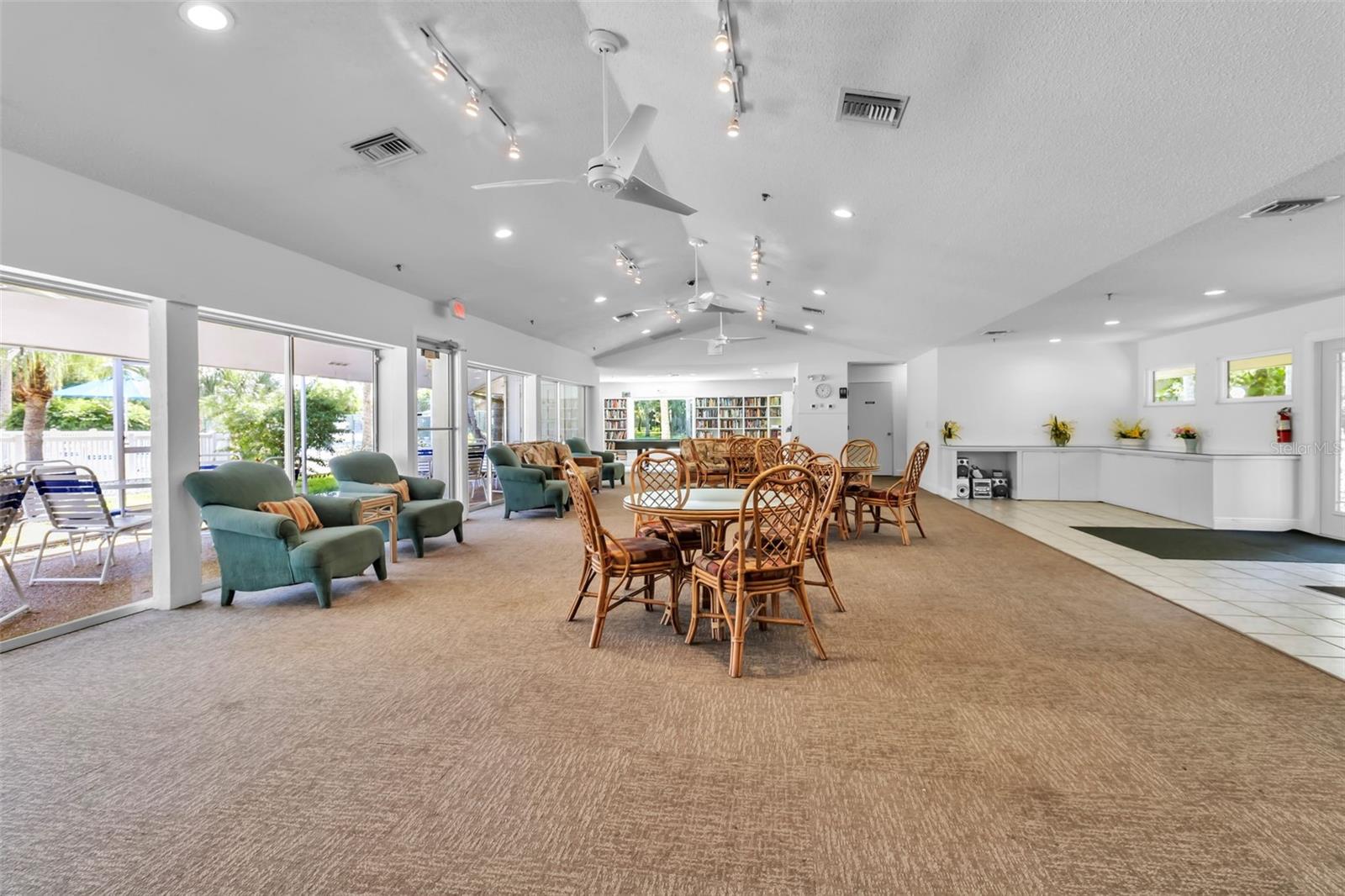 4877 VILLAGE GARDENS DR #193, SARASOTA, FL — photo 33