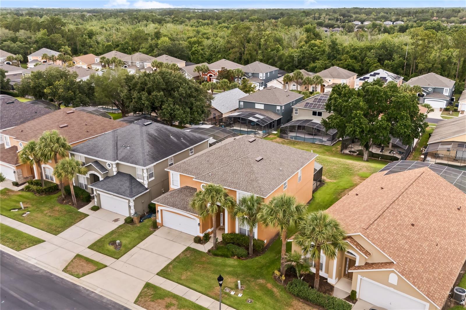 8675 LA ISLA DR, KISSIMMEE, FL — photo 4