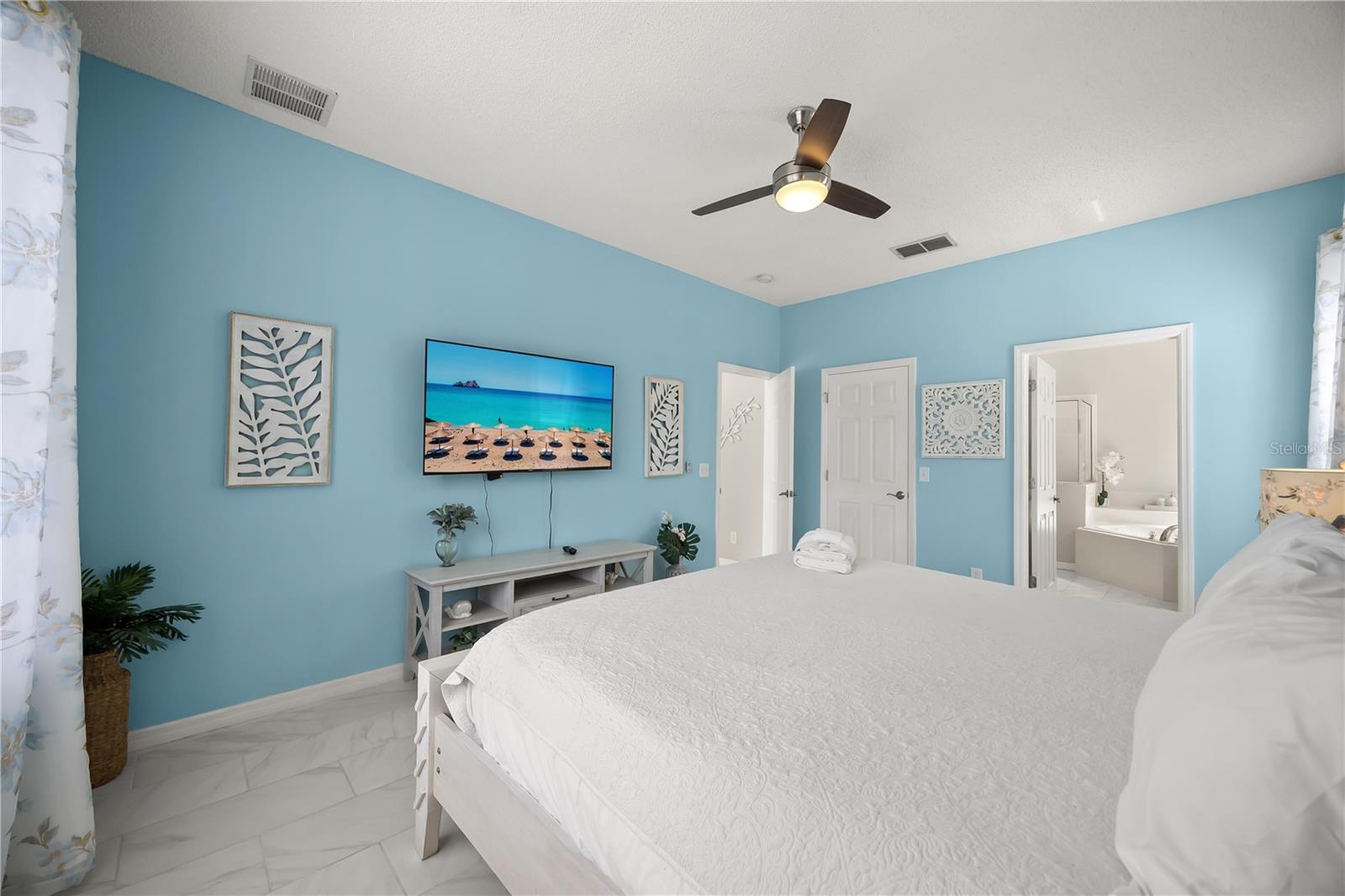 8675 LA ISLA DR, KISSIMMEE, FL — photo 31