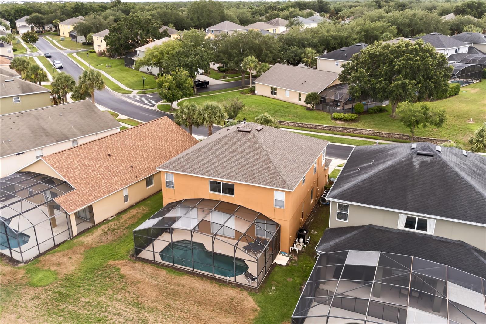 8675 LA ISLA DR, KISSIMMEE, FL — photo 38