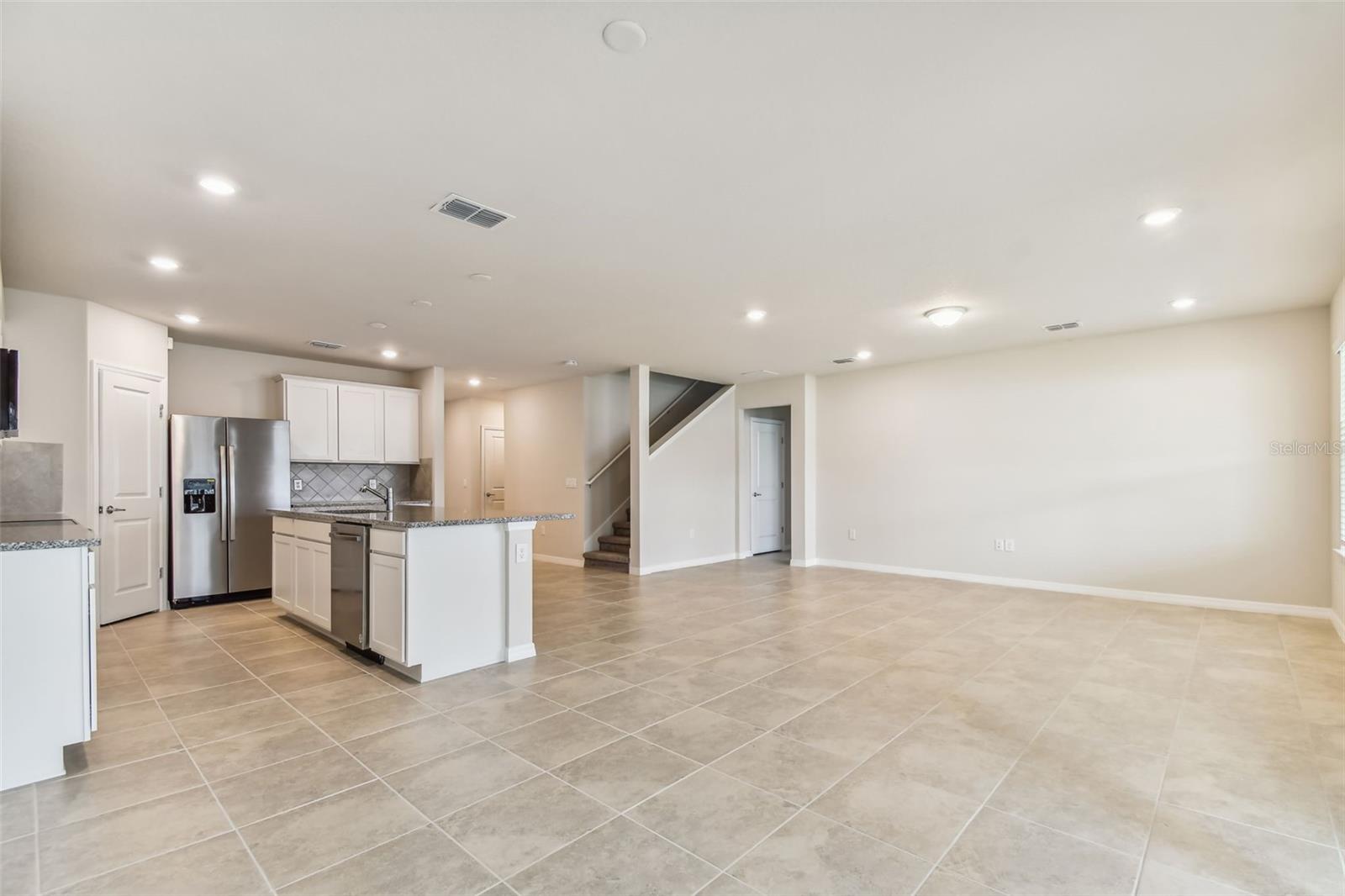 6657 ASBURY BARNES LN, WESLEY CHAPEL, FL — photo 5