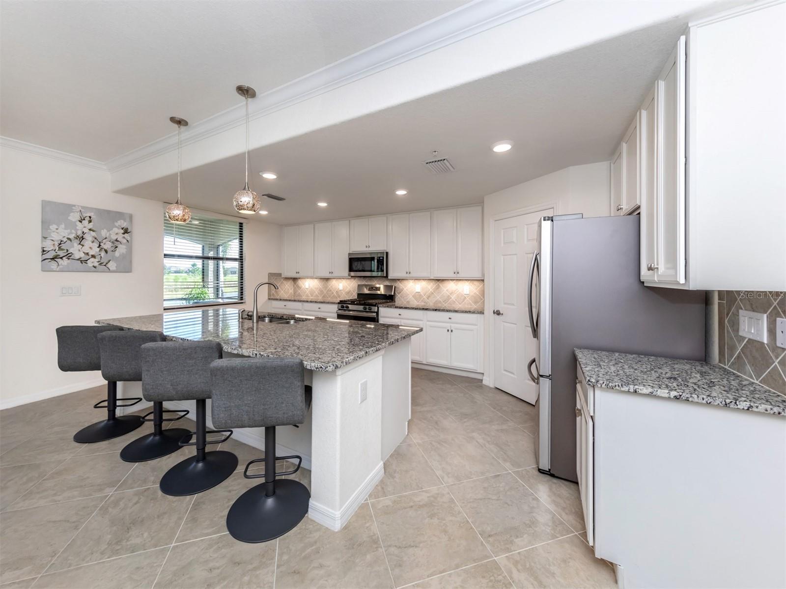 17637 GAWTHROP DR #104, BRADENTON, FL — photo 10