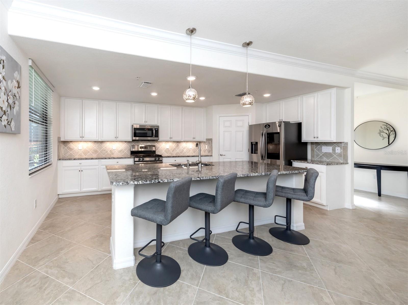 17637 GAWTHROP DR #104, BRADENTON, FL — photo 11