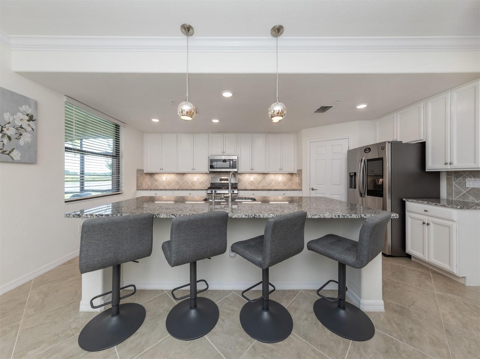 17637 GAWTHROP DR #104, BRADENTON, FL — photo 12