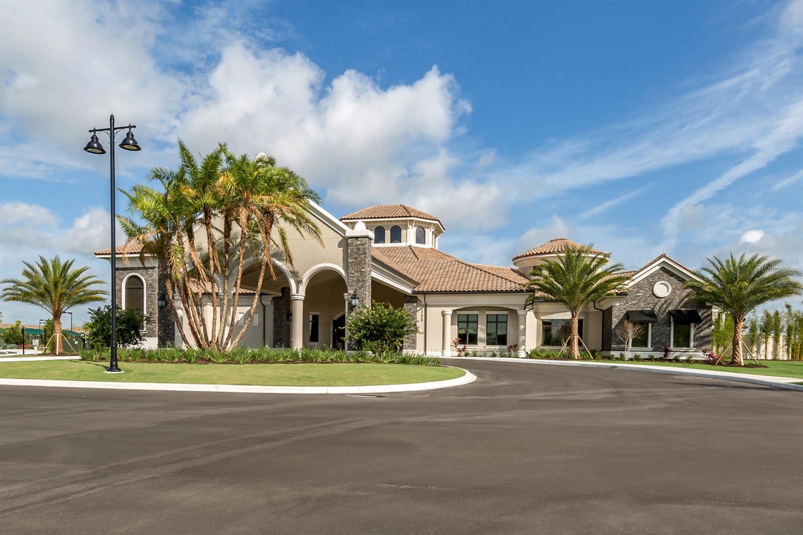 17637 GAWTHROP DR #104, BRADENTON, FL — photo 41