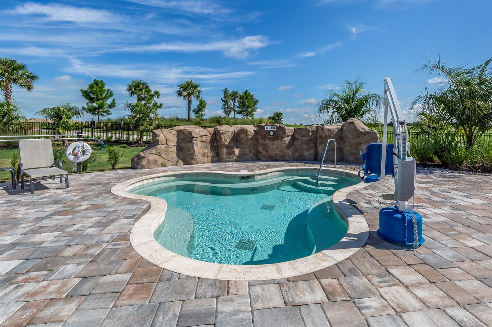 17637 GAWTHROP DR #104, BRADENTON, FL — photo 55