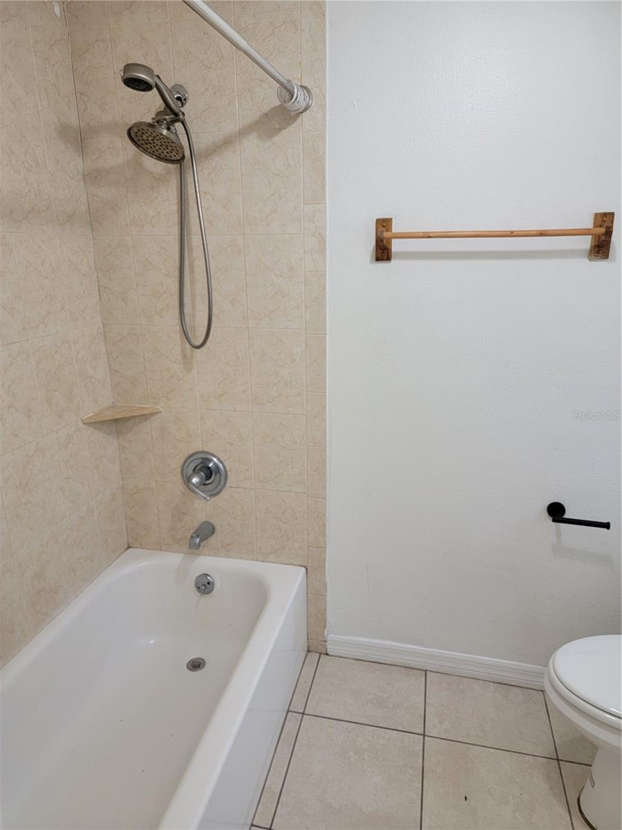 1375 MYRTLE ST, SARASOTA, FL — photo 25