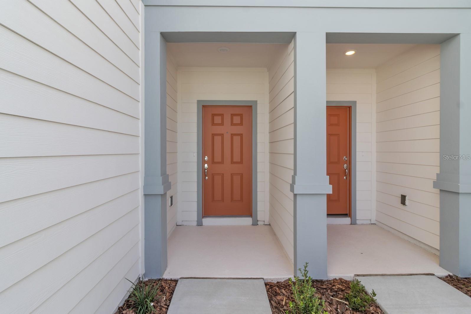 2743 FETCHING TRL, DAVENPORT, FL — photo 2