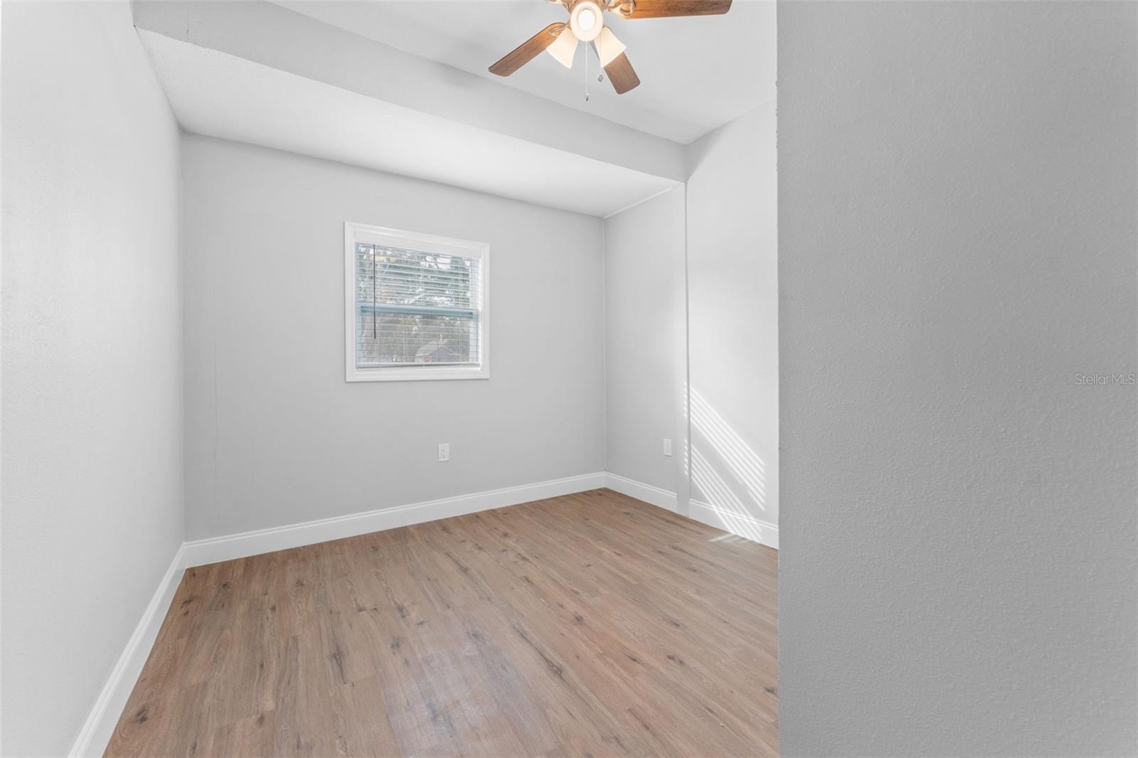 1927 13TH ST S, ST PETERSBURG, FL — photo 16