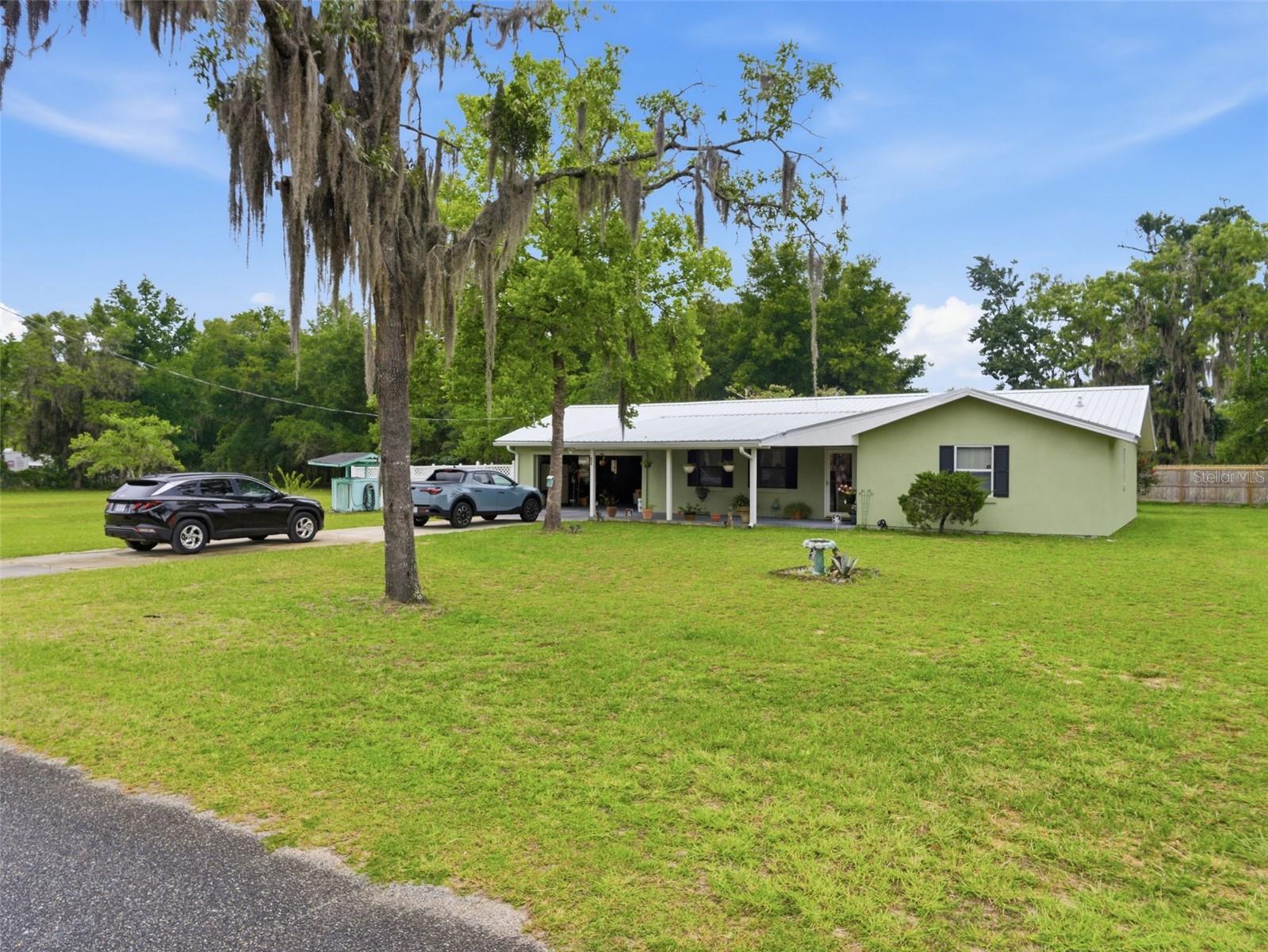 334 7TH WAY, INTERLACHEN, FL — photo 2