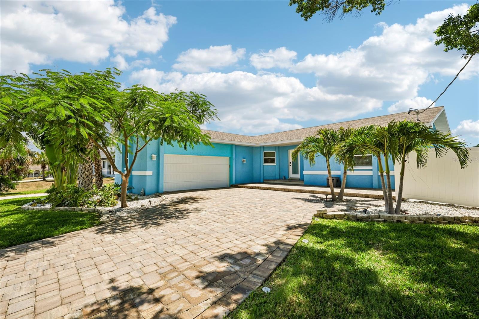 6304 FLAMINGO DR, APOLLO BEACH, FL — photo 4