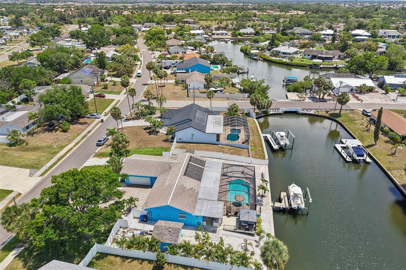 6304 FLAMINGO DR, APOLLO BEACH, FL — photo 78