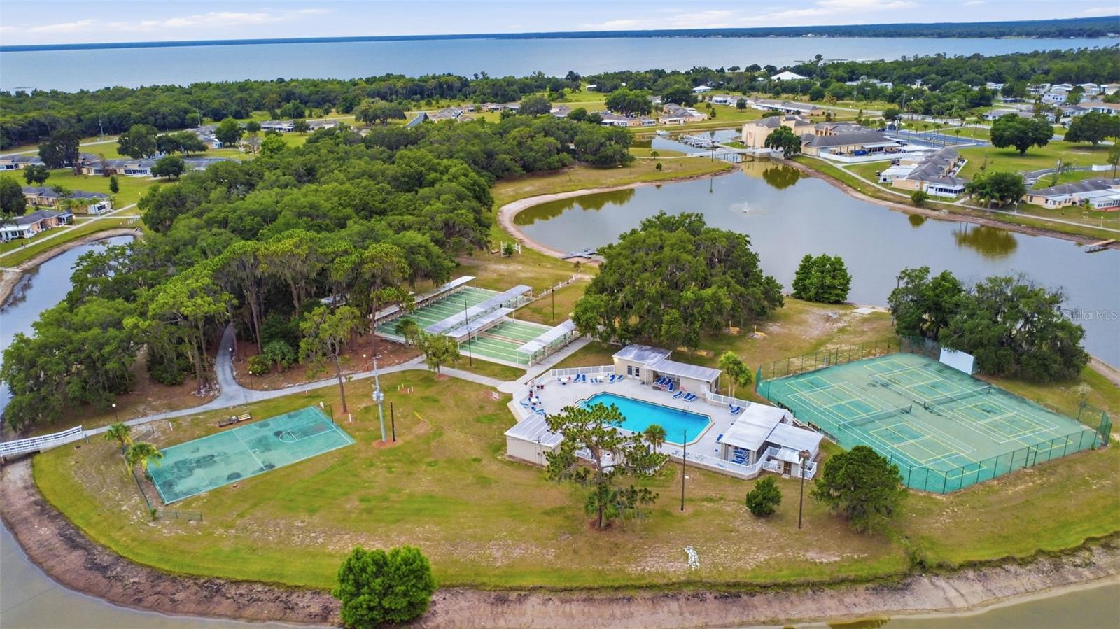 2607 CLUB CIR #2607, LAKE WALES, FL — photo 36