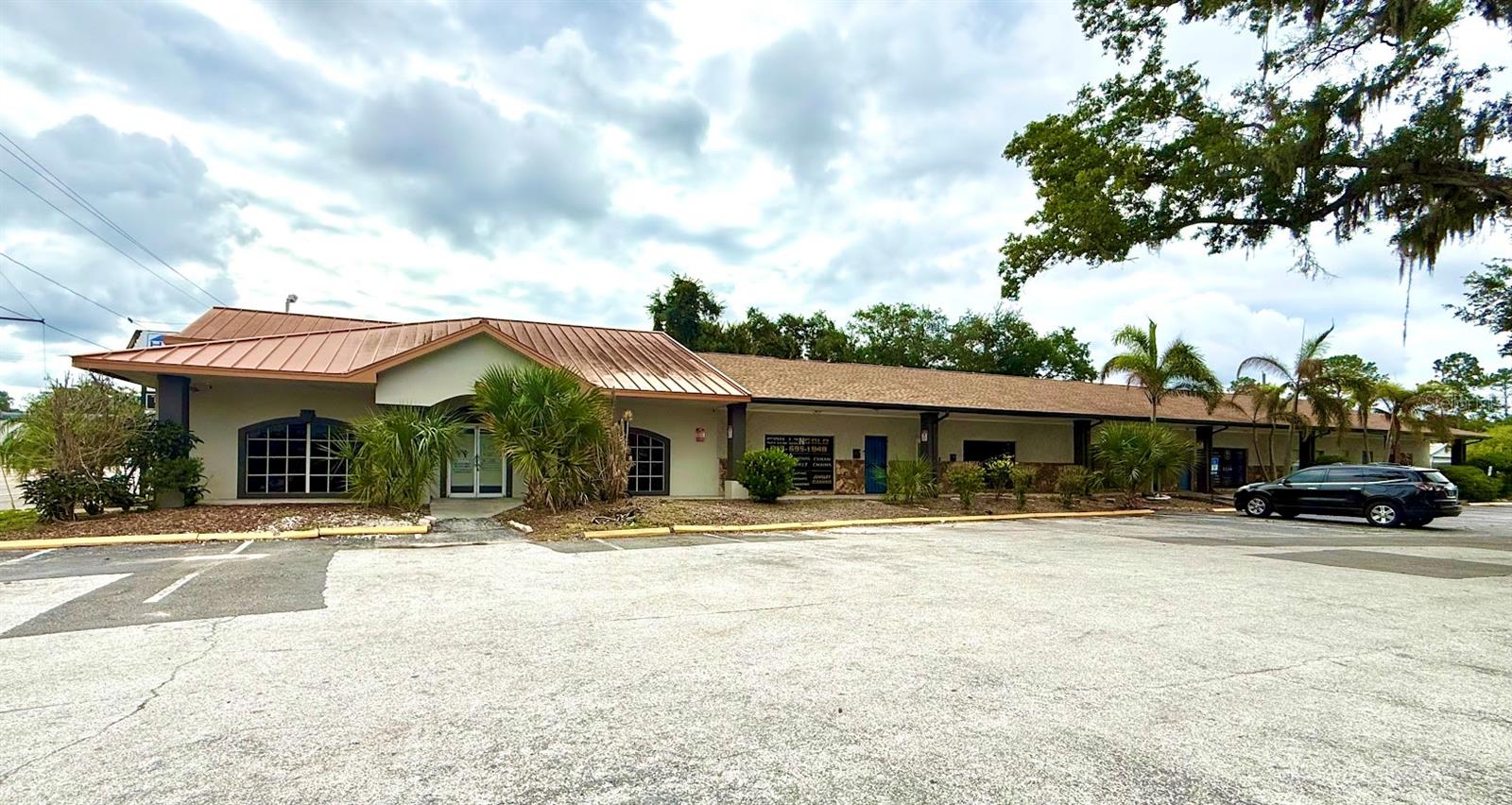 4211 E BUSCH BLVD #A, TAMPA, FL — photo 2