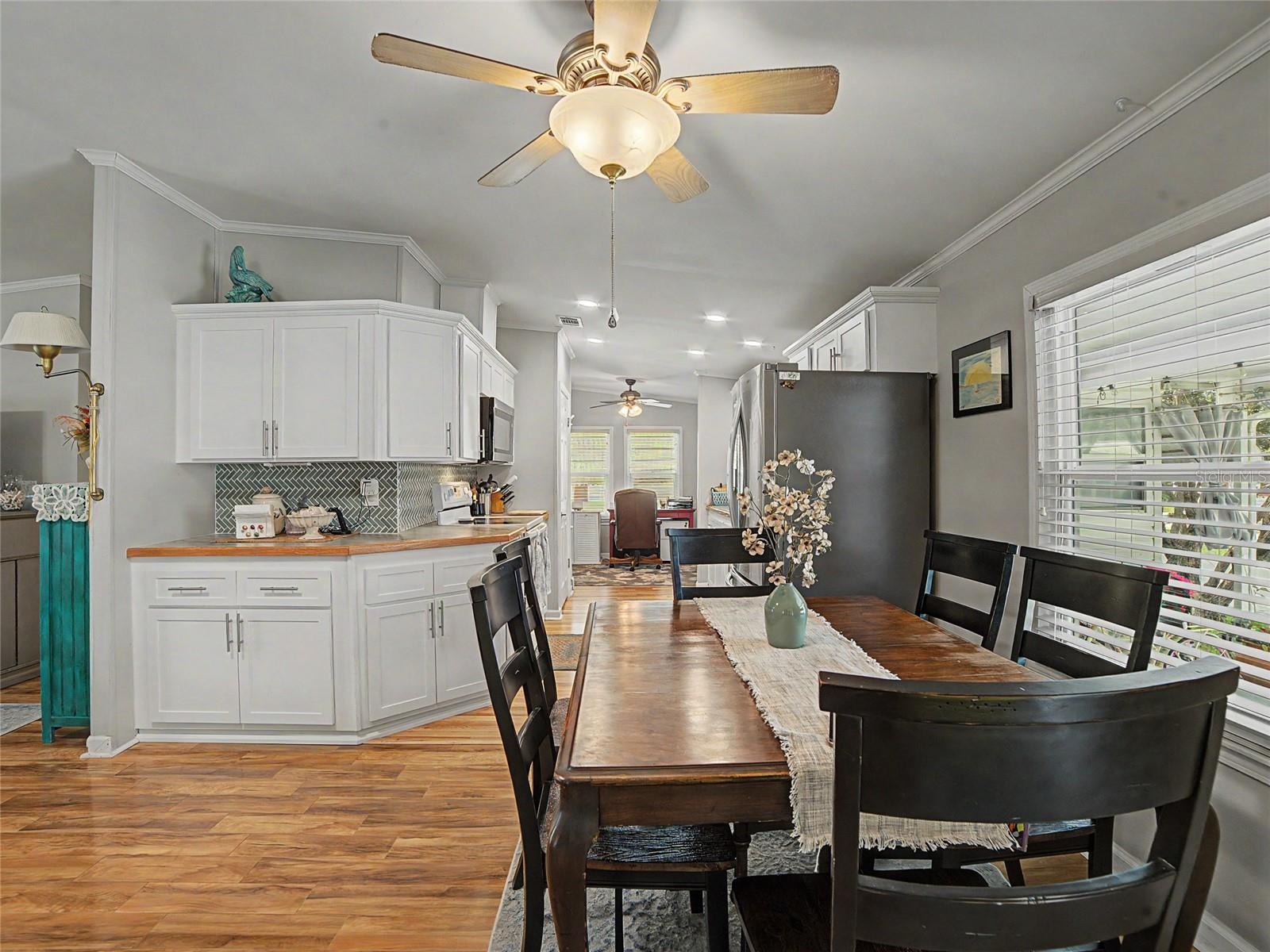 37513 CAMPO AVE, ZEPHYRHILLS, FL — photo 17