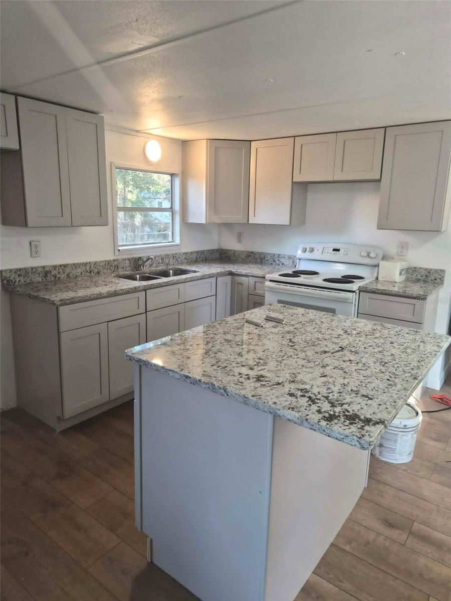 201 NW 135TH AVE, OCALA, FL — photo 18