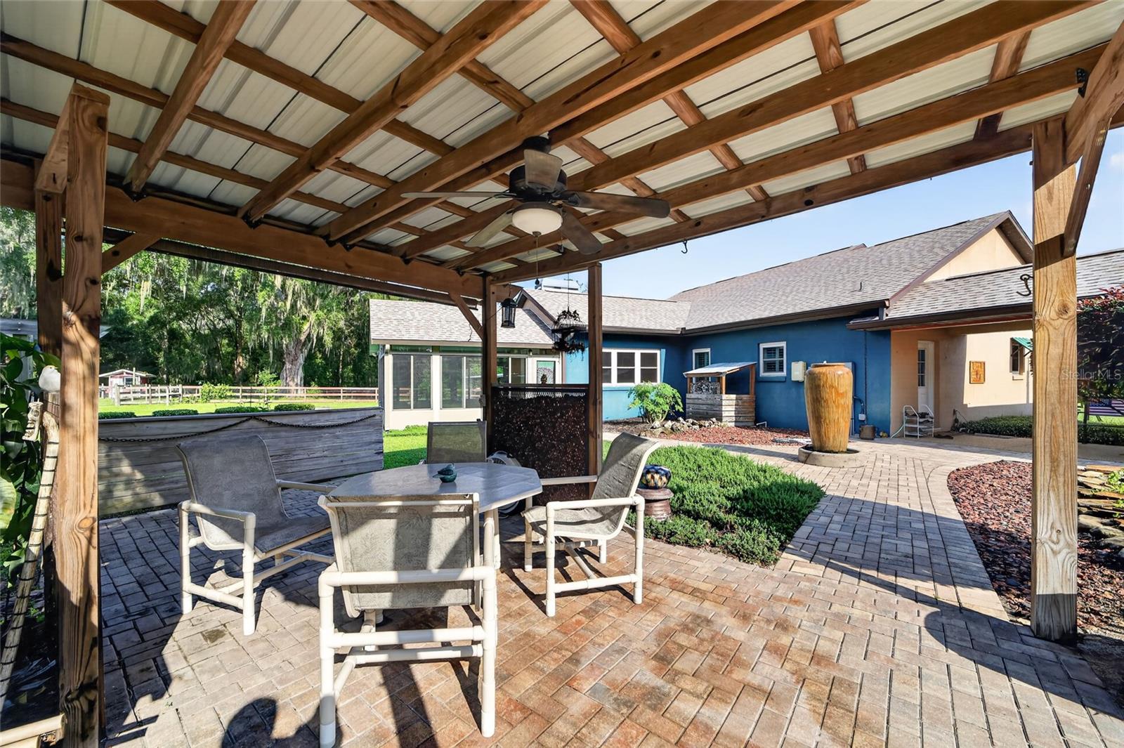 10844 SE HIGHWAY 42, SUMMERFIELD, FL — photo 17