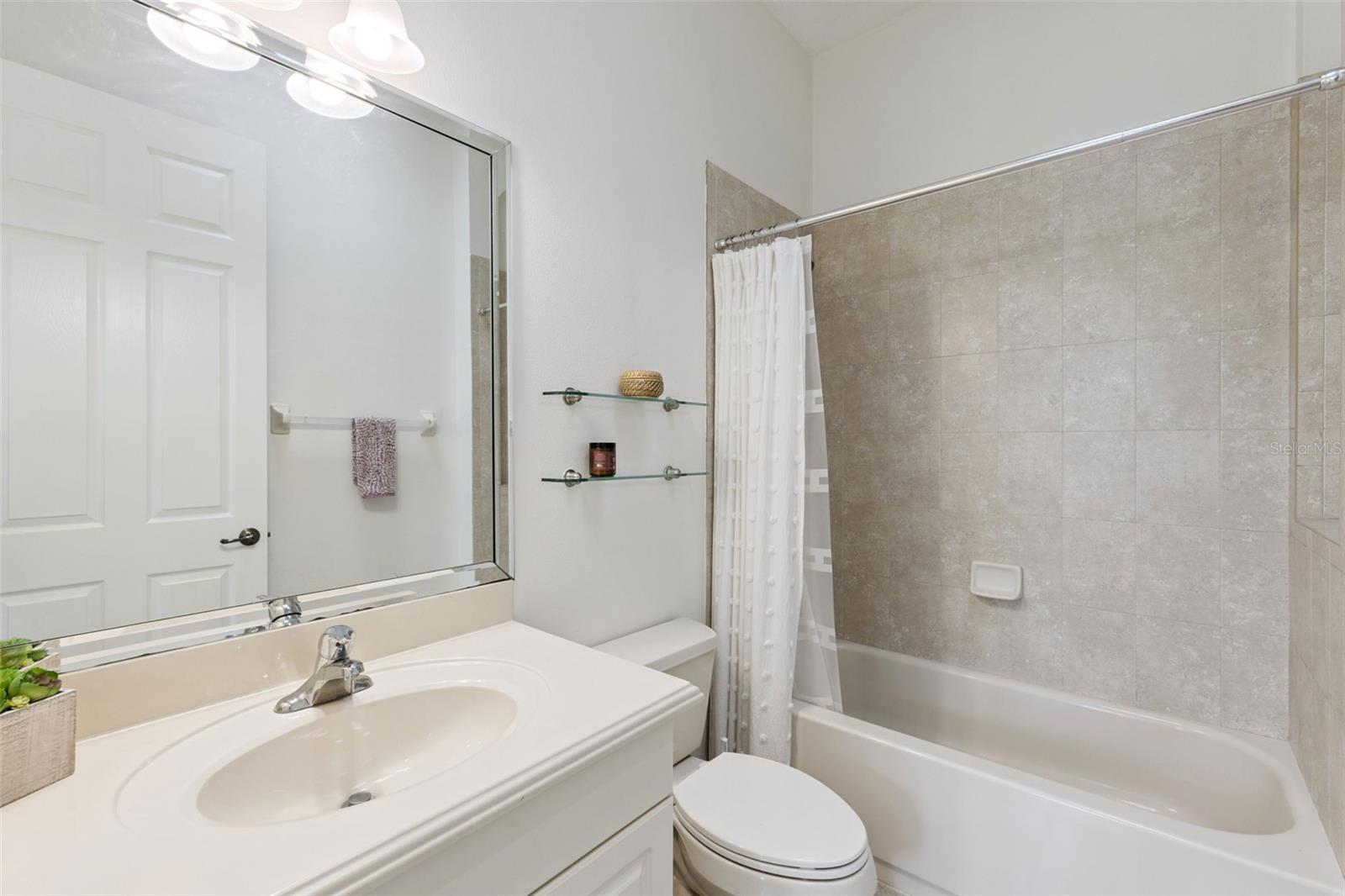 134 LOWER LAKE CT, DEBARY, FL — photo 15