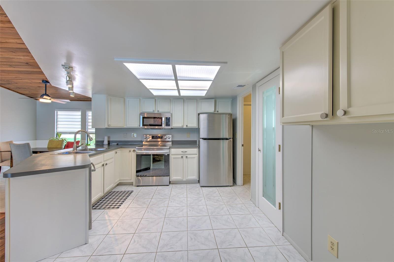 2459 SHOREWOOD LN, LAND O LAKES, FL — photo 17