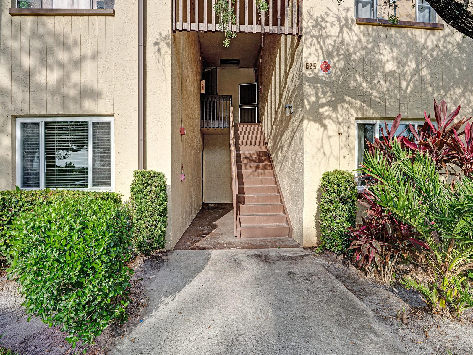 625 N KEENE RD #B, CLEARWATER, FL