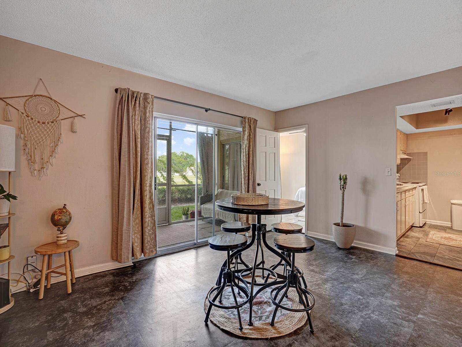 625 N KEENE RD #B, CLEARWATER, FL — photo 4