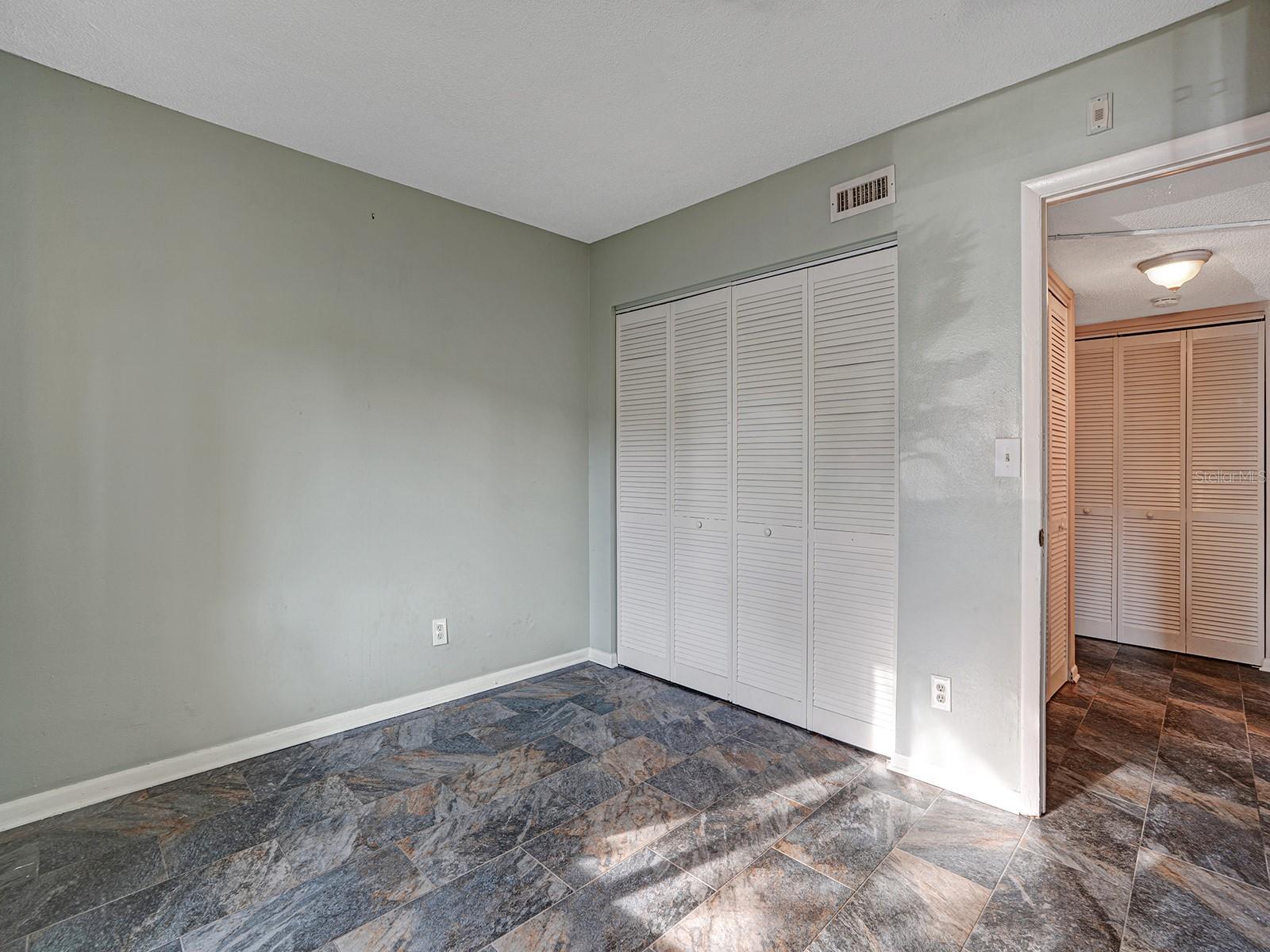625 N KEENE RD #B, CLEARWATER, FL — photo 16