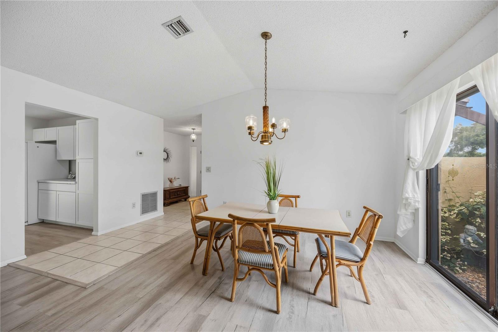 98 DRIFTING SANDS DR, VENICE, FL — photo 12