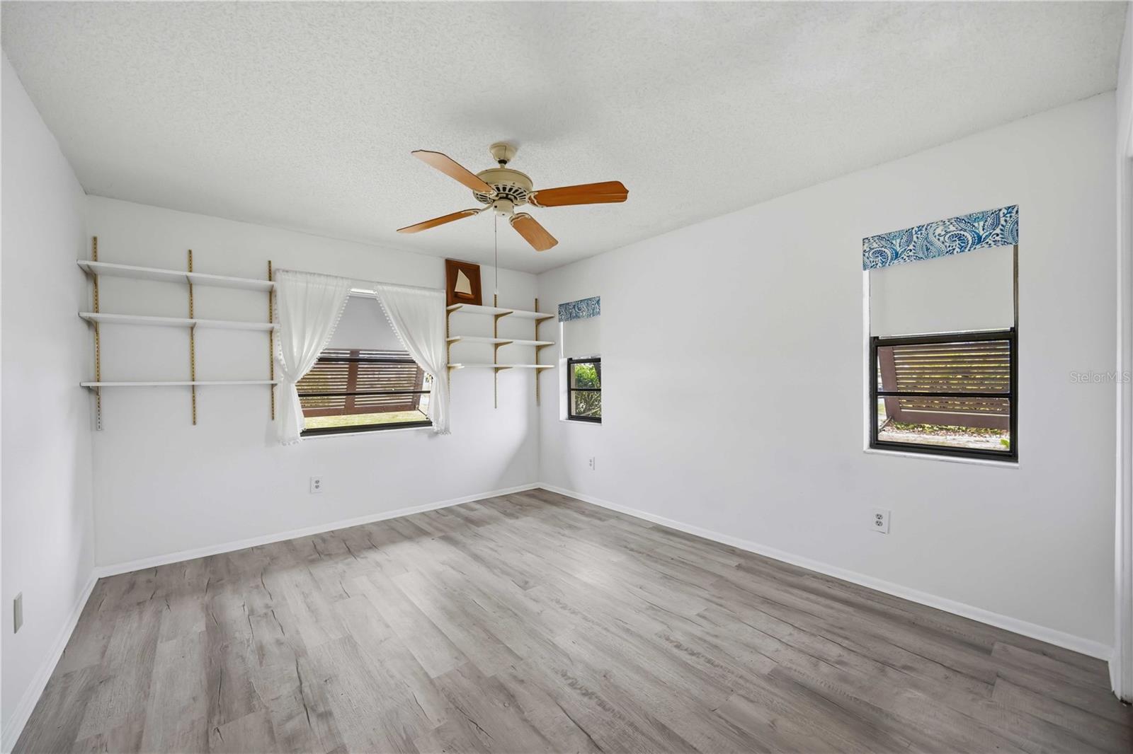 98 DRIFTING SANDS DR, VENICE, FL — photo 30