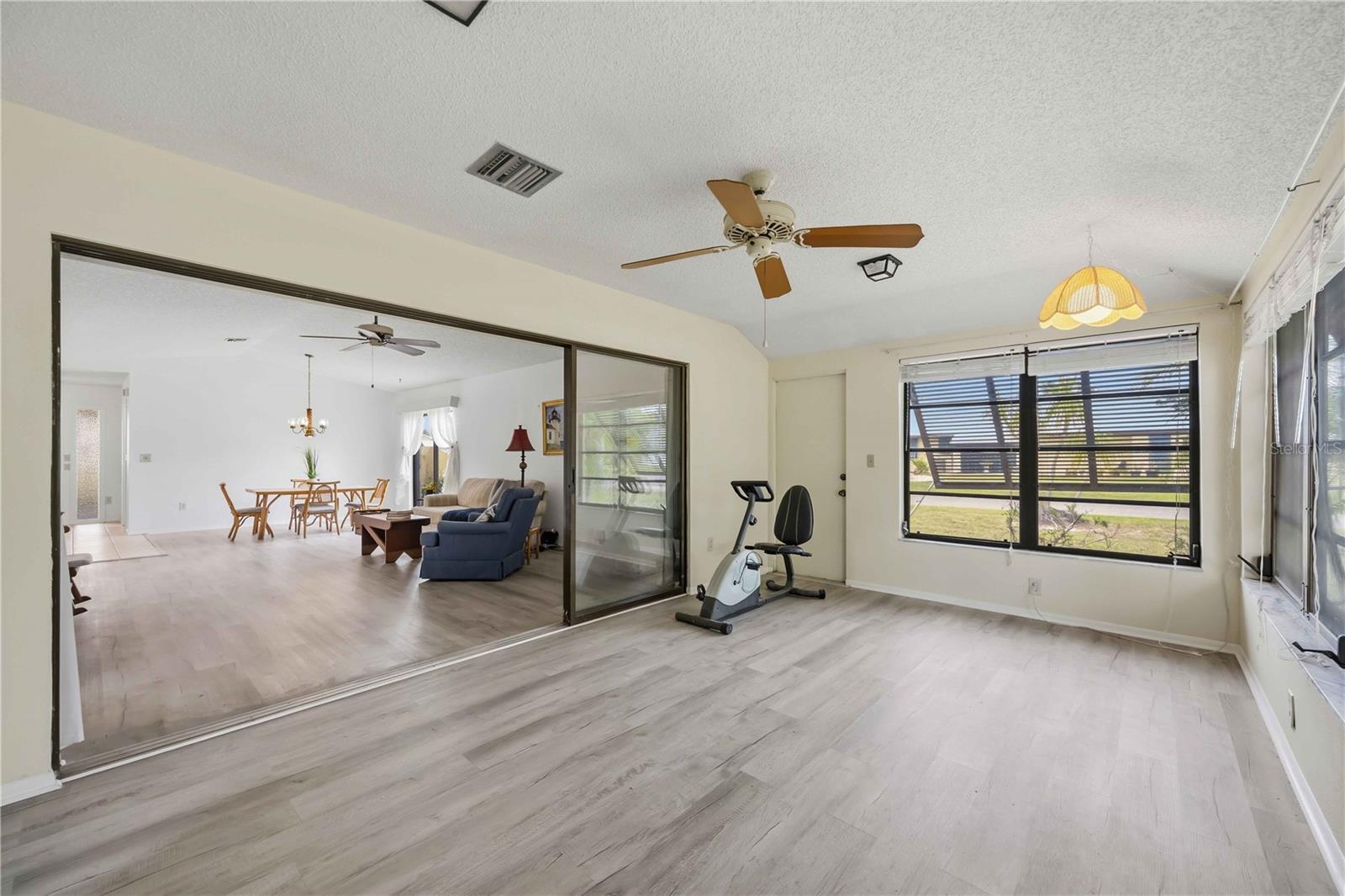 98 DRIFTING SANDS DR, VENICE, FL — photo 37
